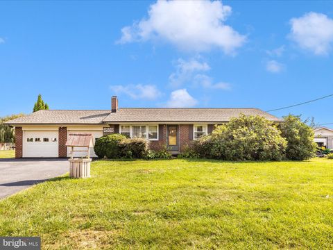 Photo of 4509 Valley View Road, MIDDLETOWN, MD 21769 (MLS # MDFR2070800)