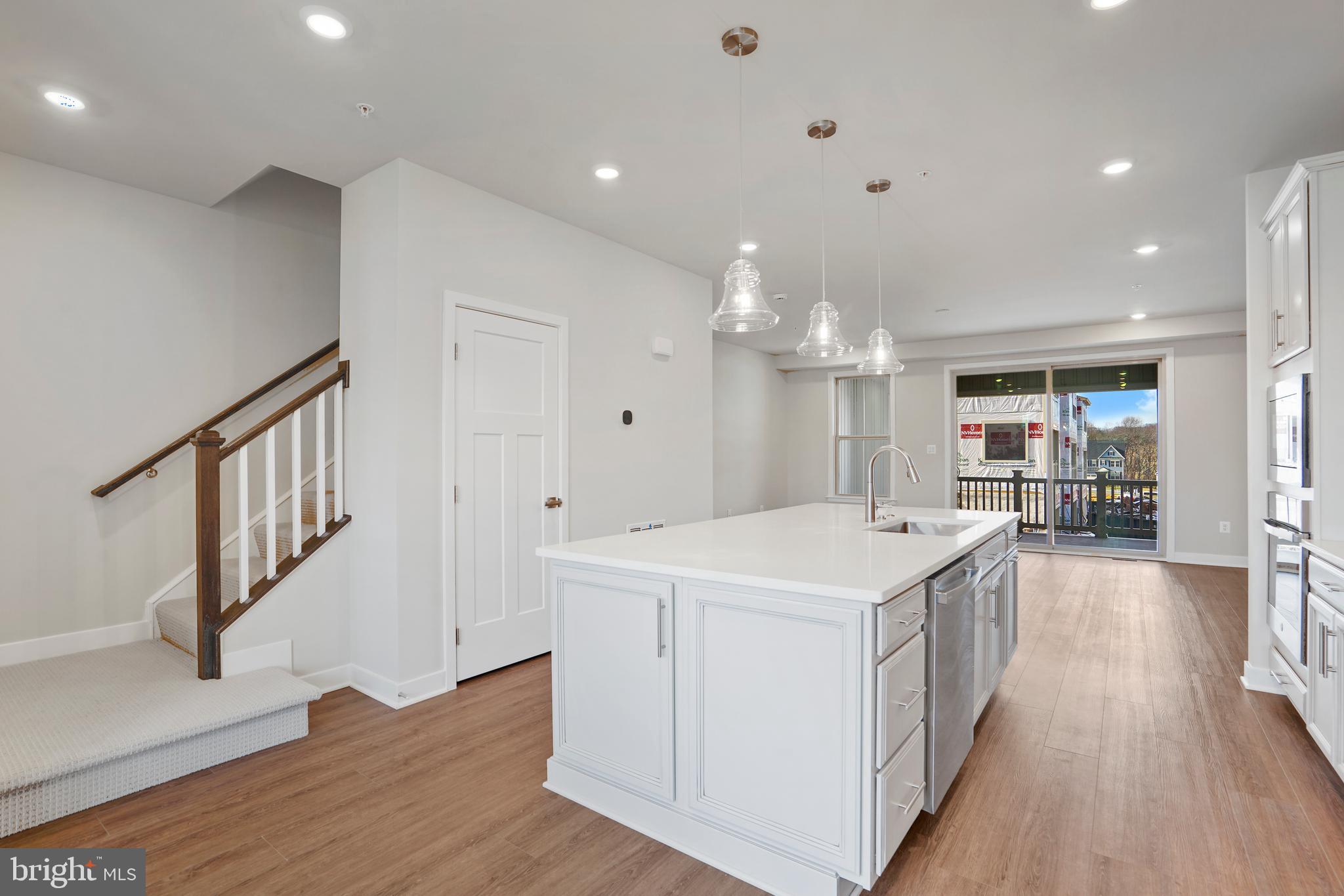 LAKE LINGANORE OAKDALE - Residential