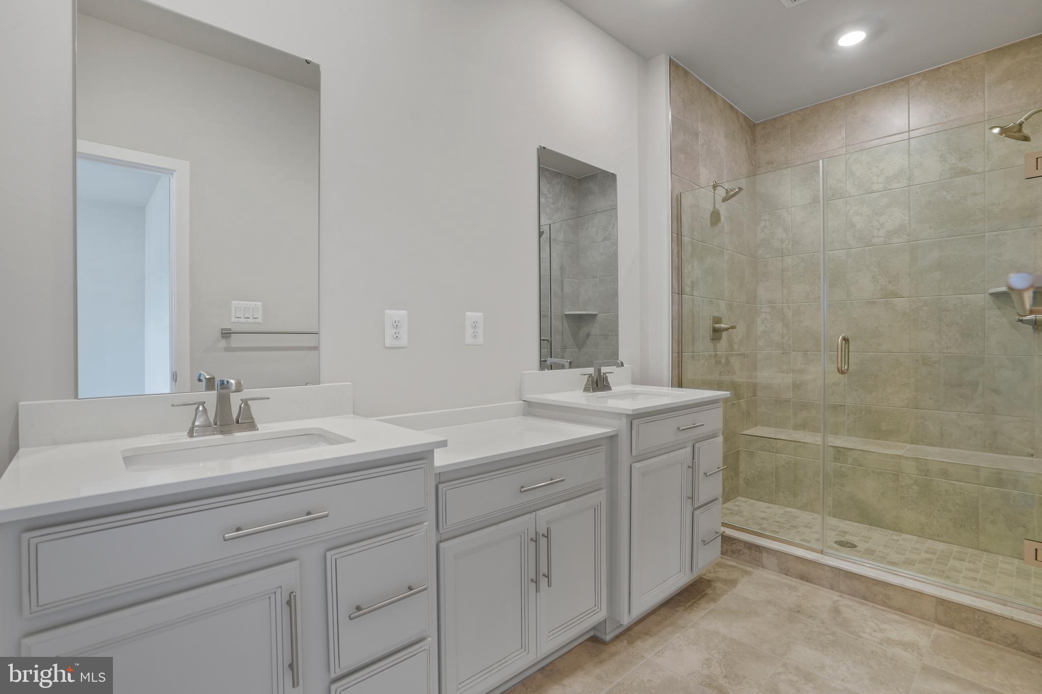 LAKE LINGANORE OAKDALE - Residential