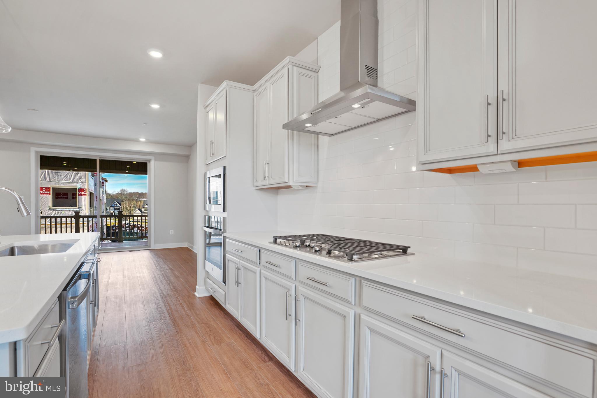 LAKE LINGANORE OAKDALE - Residential