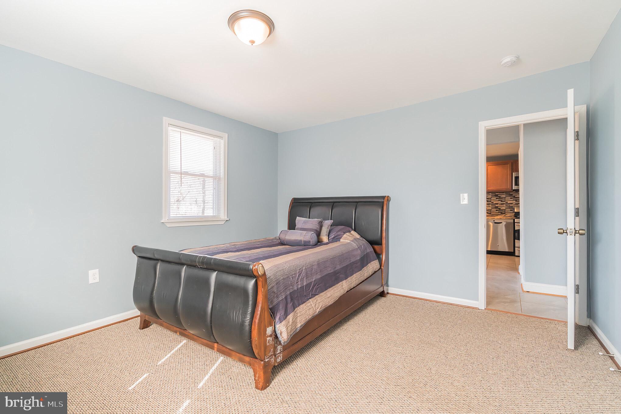 OLE LONGFIELD - Residential