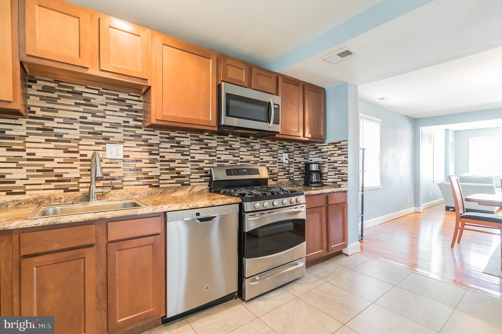 OLE LONGFIELD - Residential