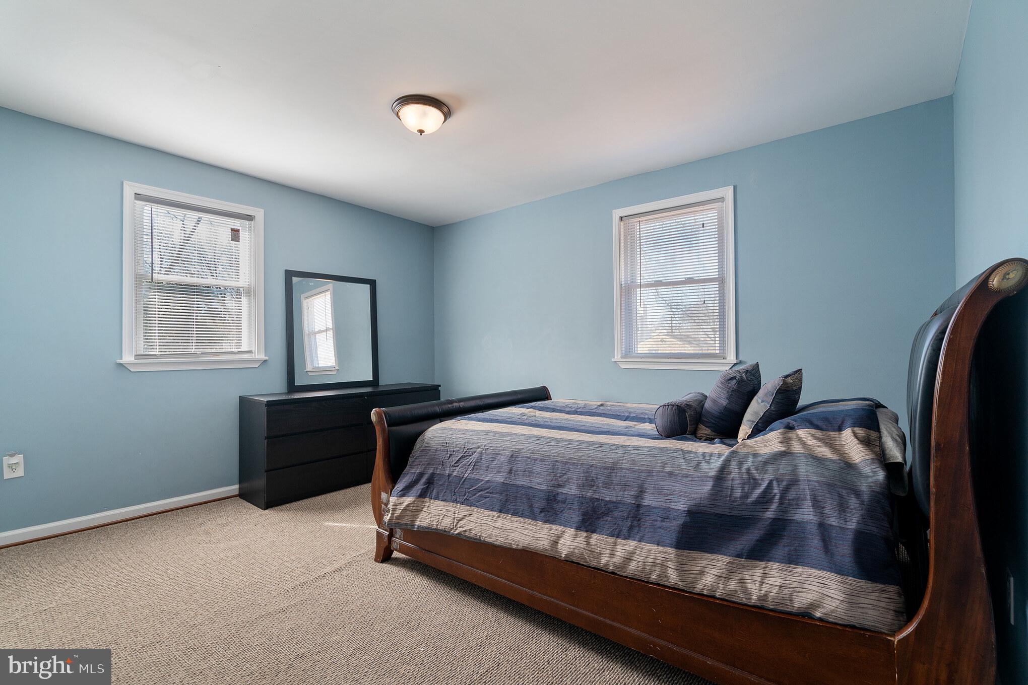 OLE LONGFIELD - Residential