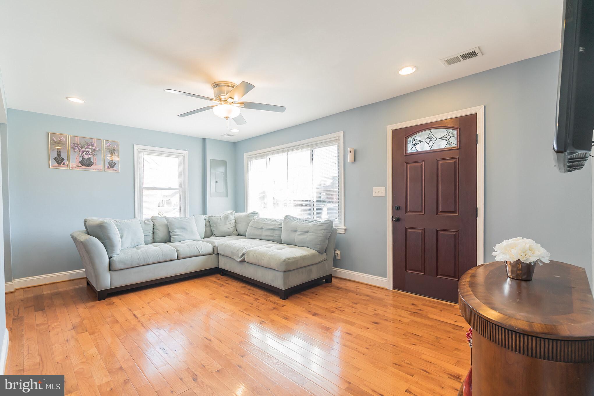 OLE LONGFIELD - Residential