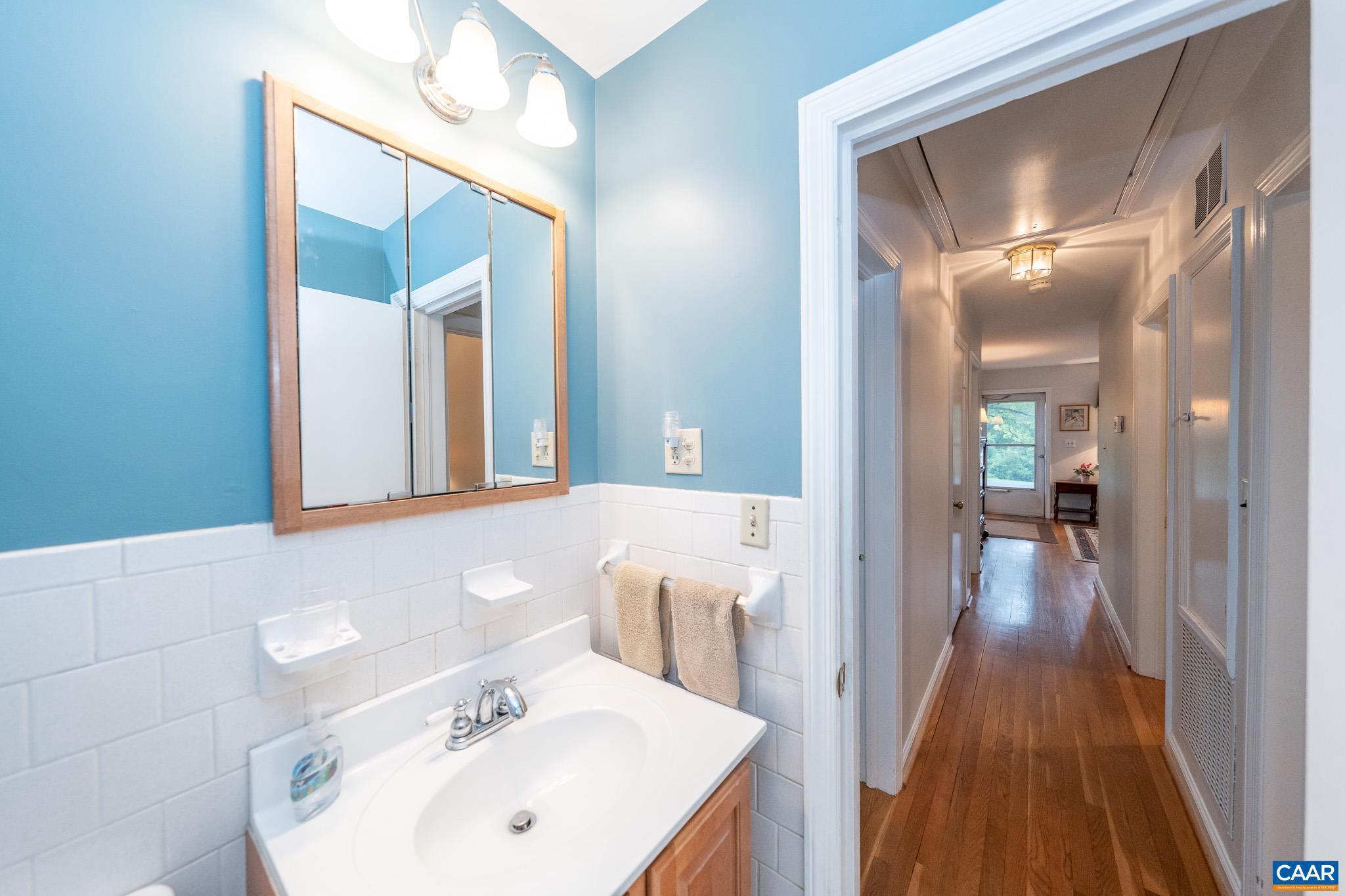 LOCUST GROVE - Residential