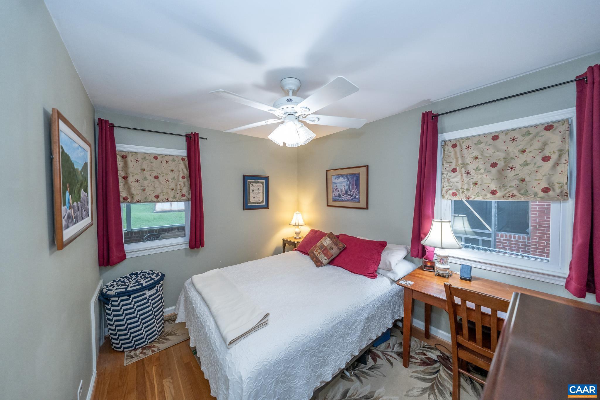 LOCUST GROVE - Residential