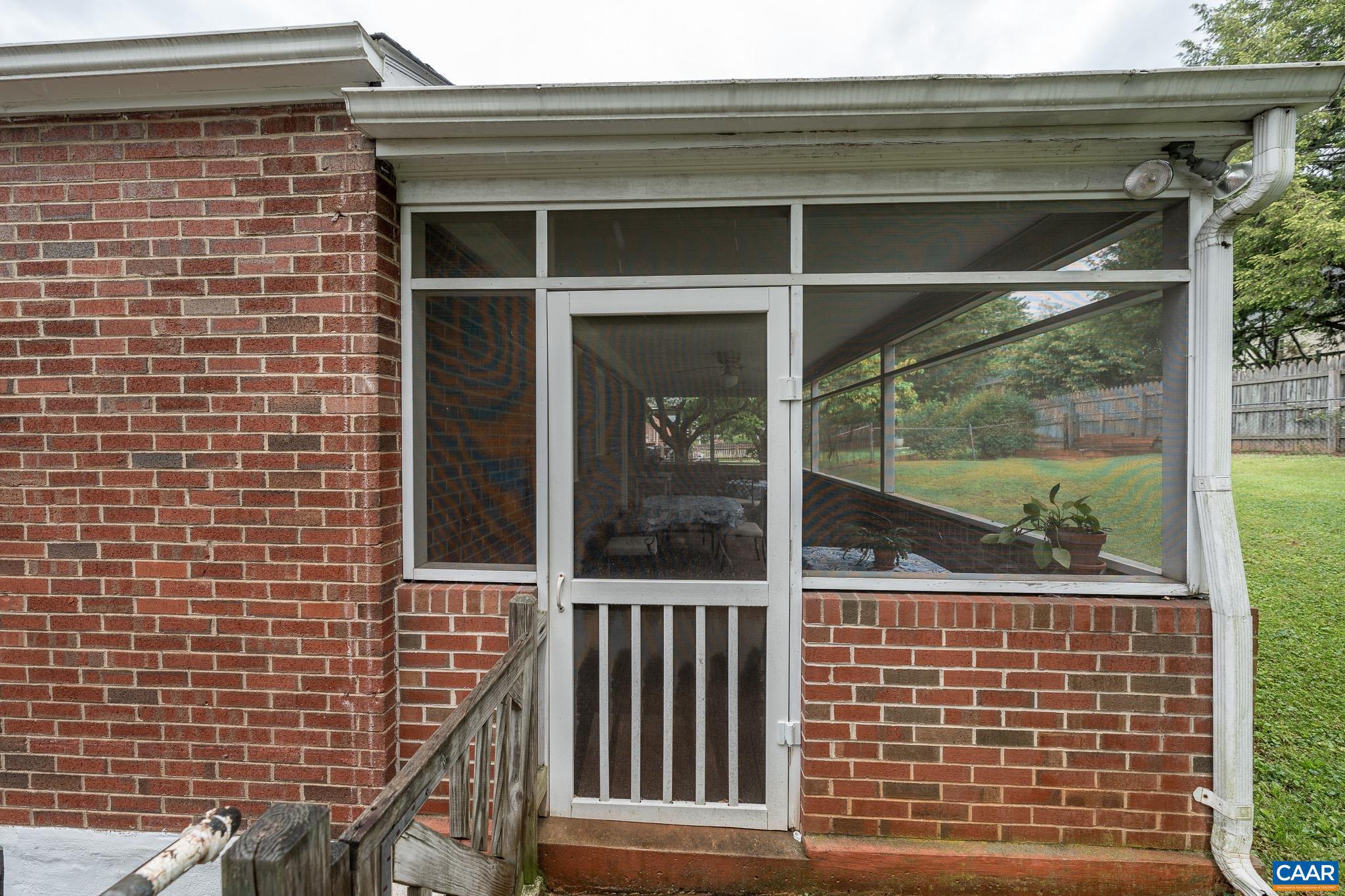 LOCUST GROVE - Residential