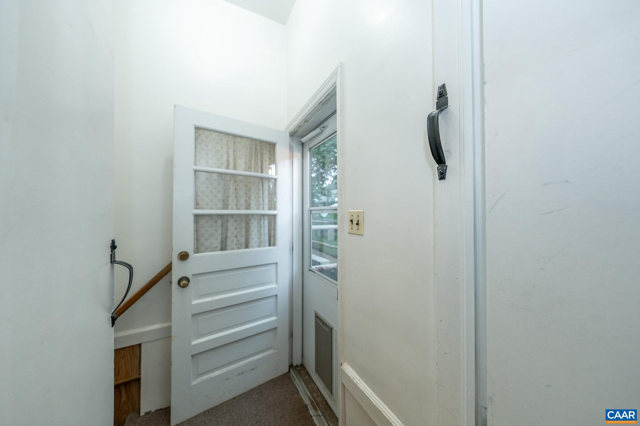 LOCUST GROVE - Residential