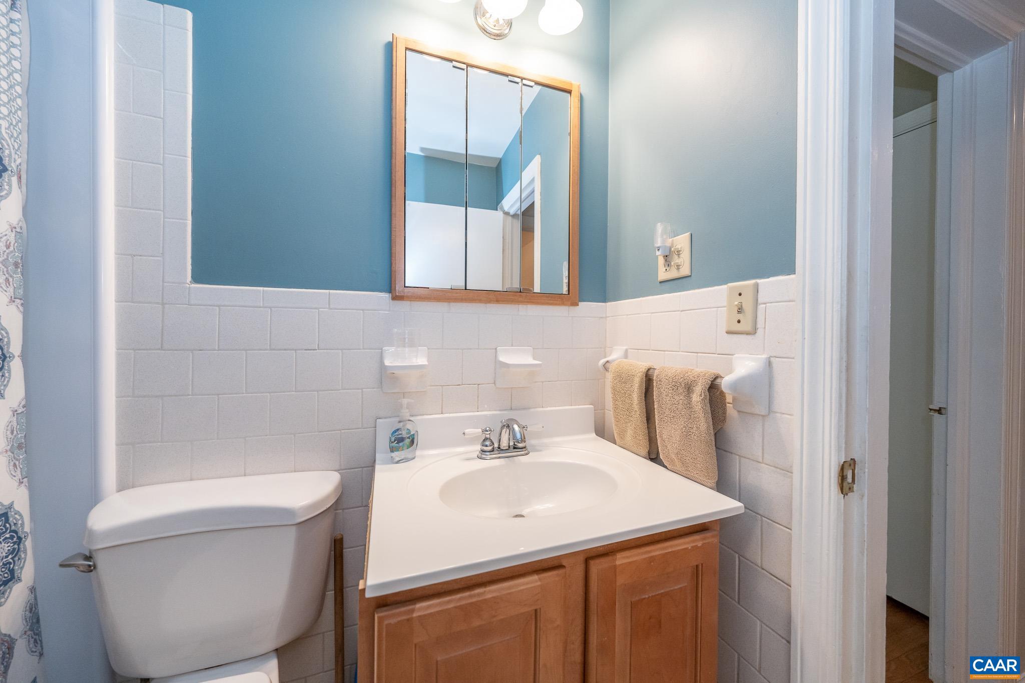 LOCUST GROVE - Residential