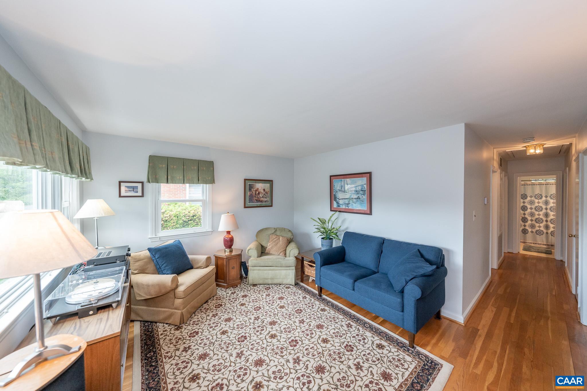 LOCUST GROVE - Residential