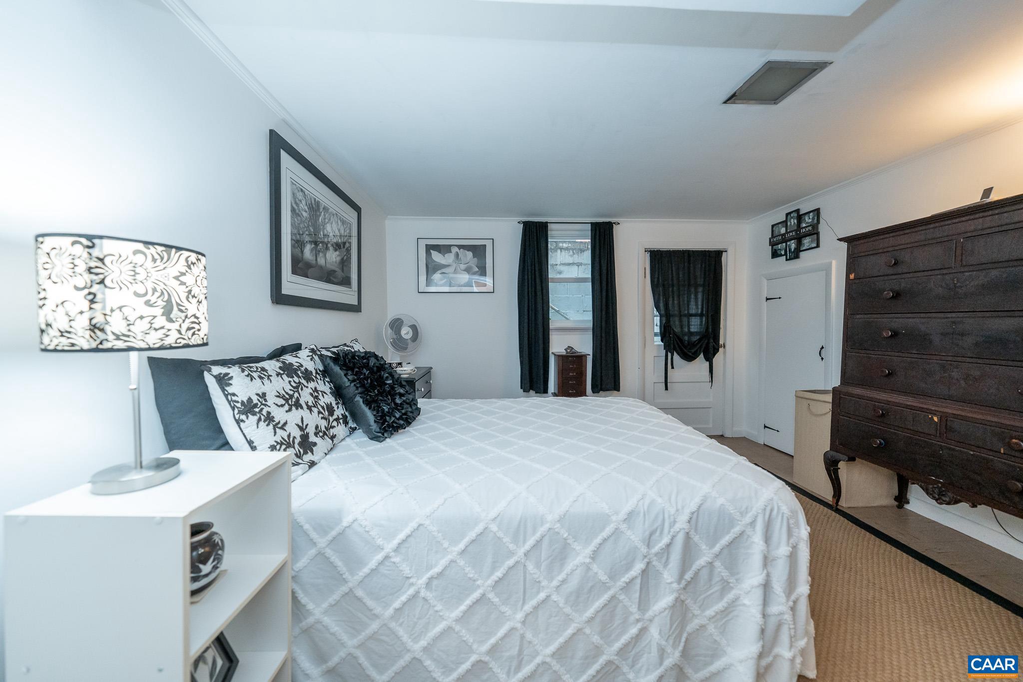 LOCUST GROVE - Residential