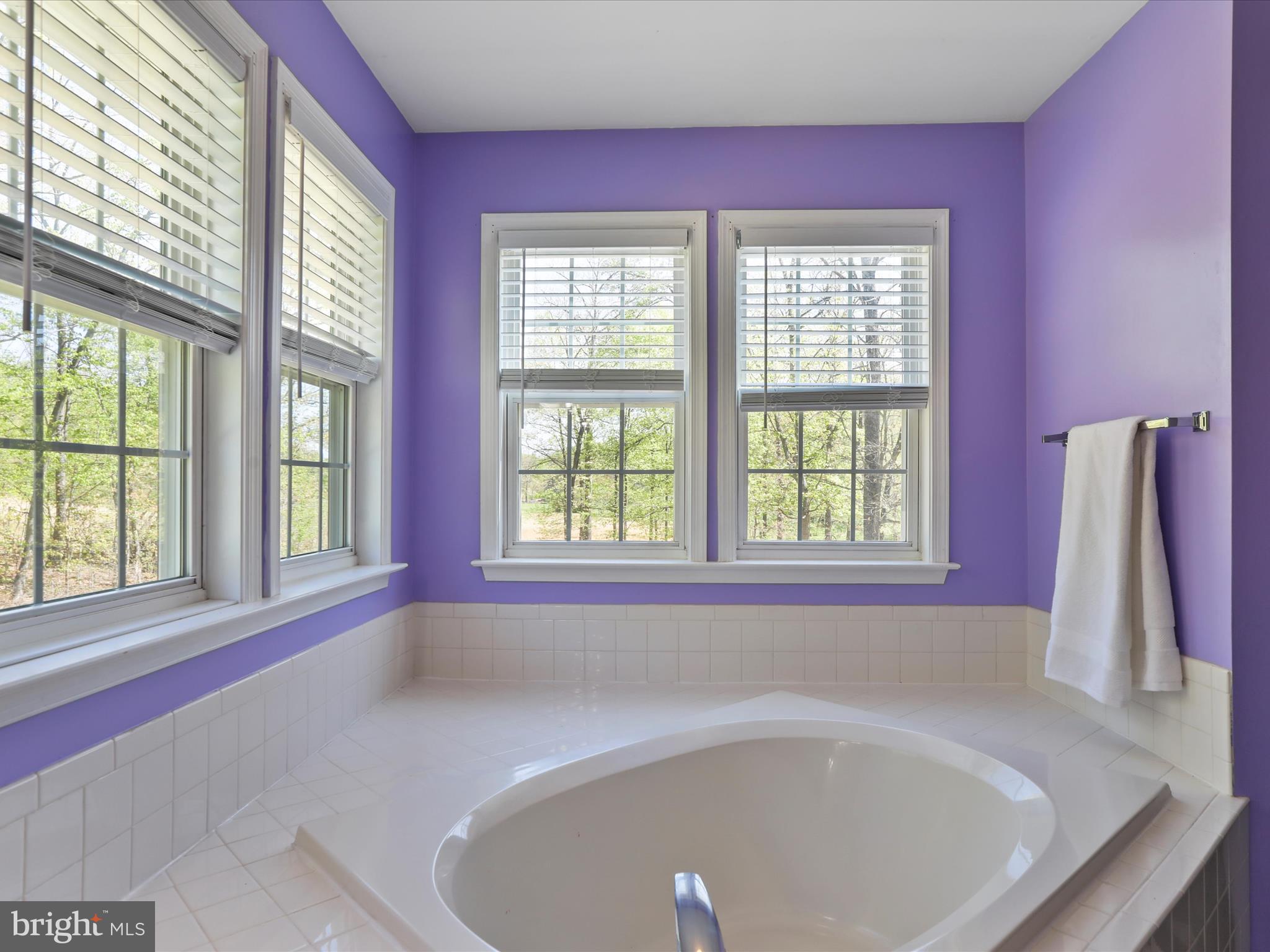 TOMAHAWK RUN - Residential