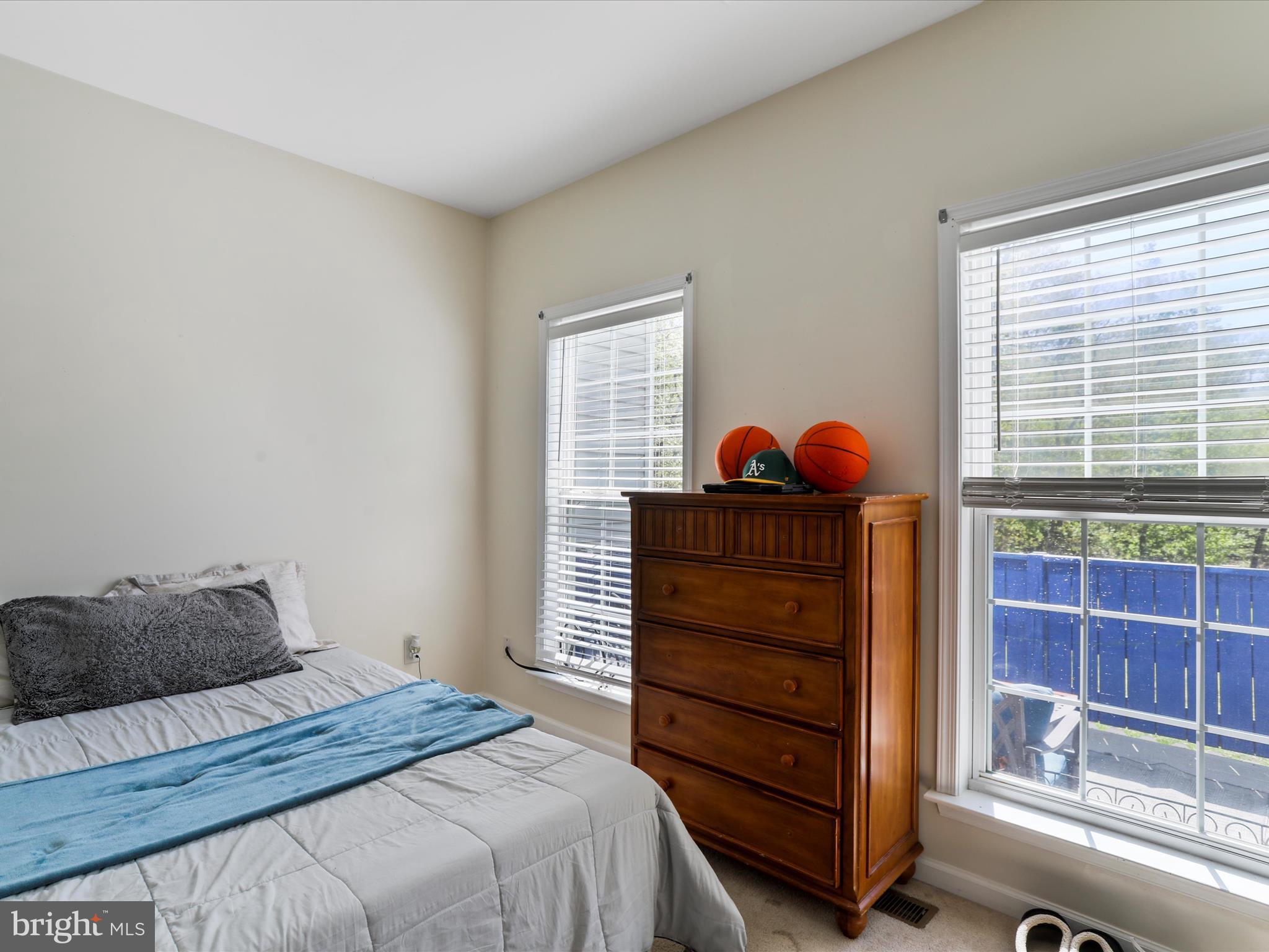 TOMAHAWK RUN - Residential