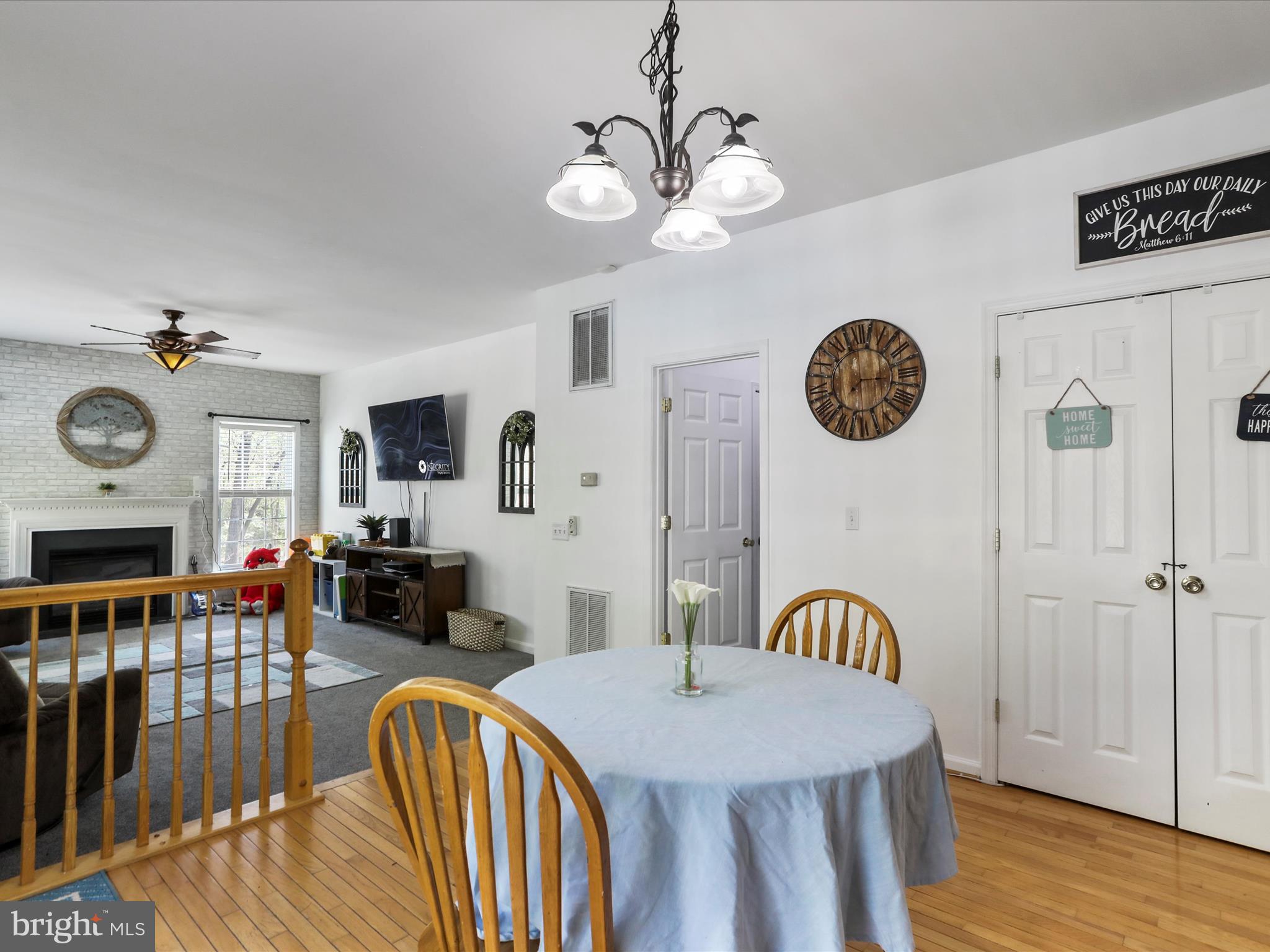 TOMAHAWK RUN - Residential