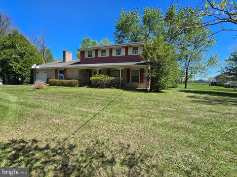 Photo of 314 Neiffer Road, SCHWENKSVILLE, PA 19473 (MLS # PAMC2177696)