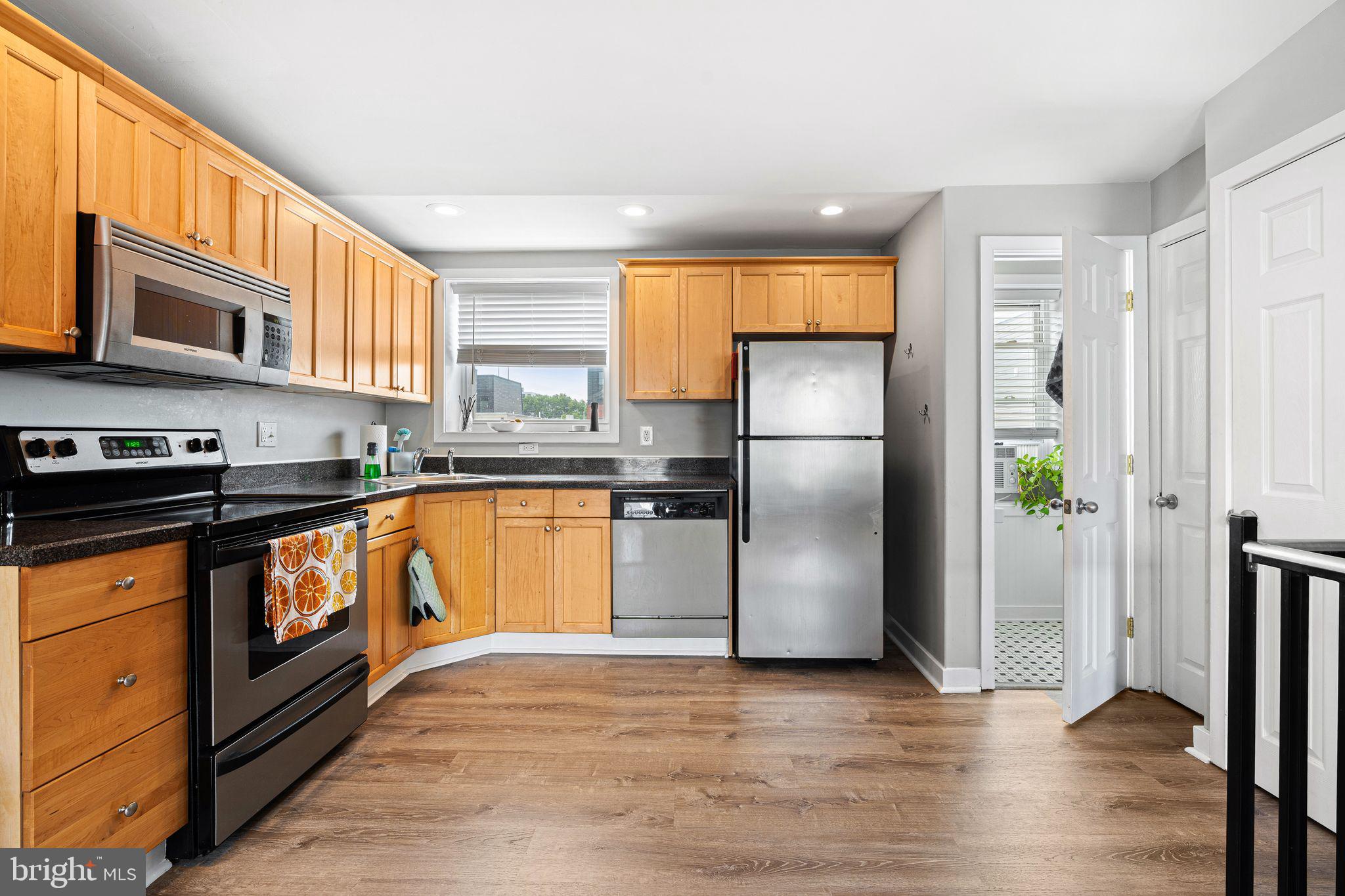 GRADUATE HOSPITAL - Residential