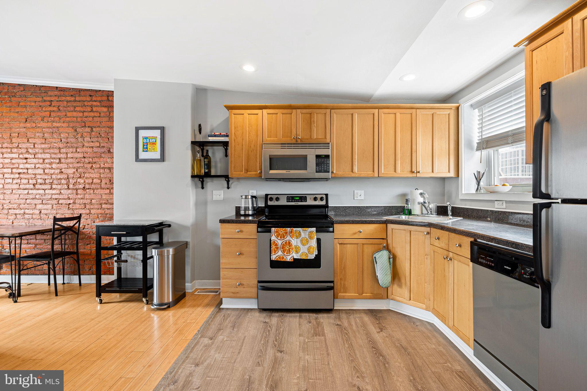 GRADUATE HOSPITAL - Residential