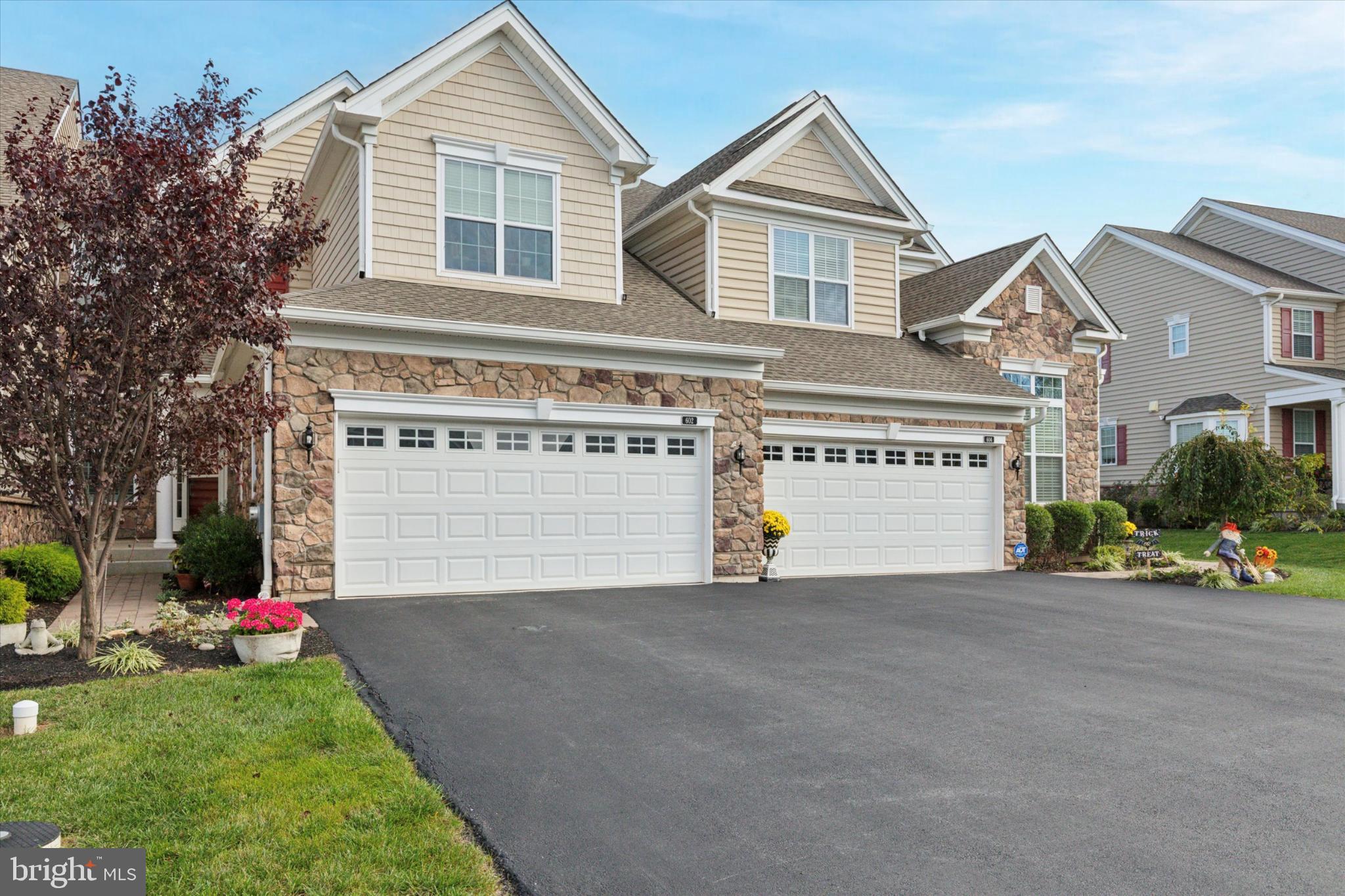 WHITE SPRINGS AT PROVIDENCE - Residential