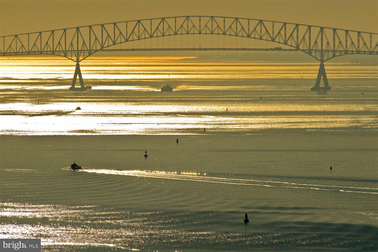 LOCUST POINT - Residential Lease