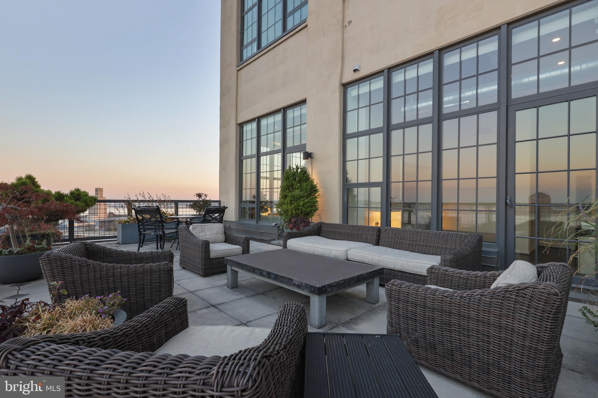 LOCUST POINT - Residential Lease