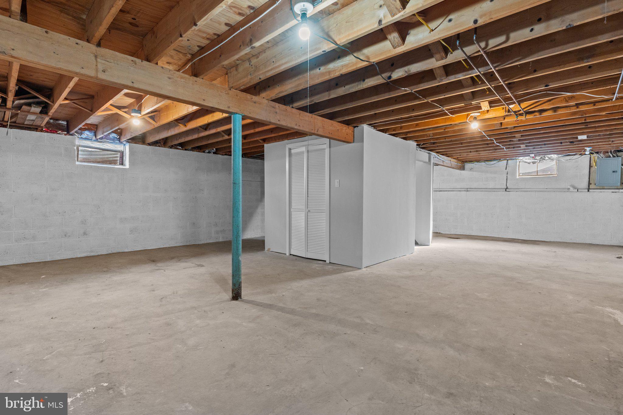 BRISTOL - Residential