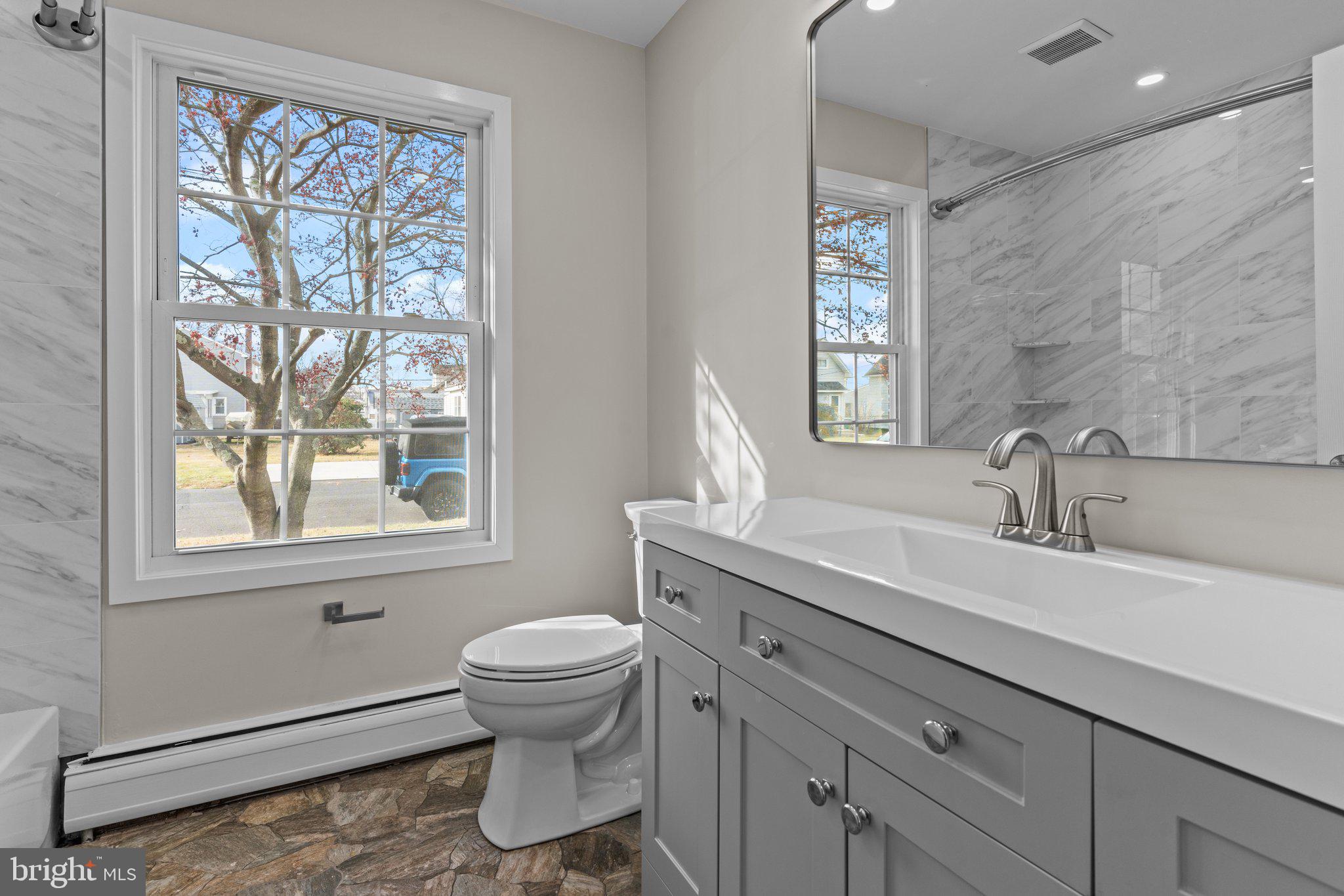 BRISTOL - Residential