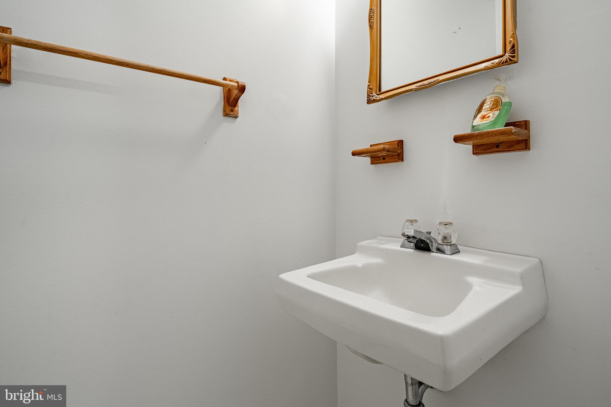 RHONDDA - Residential