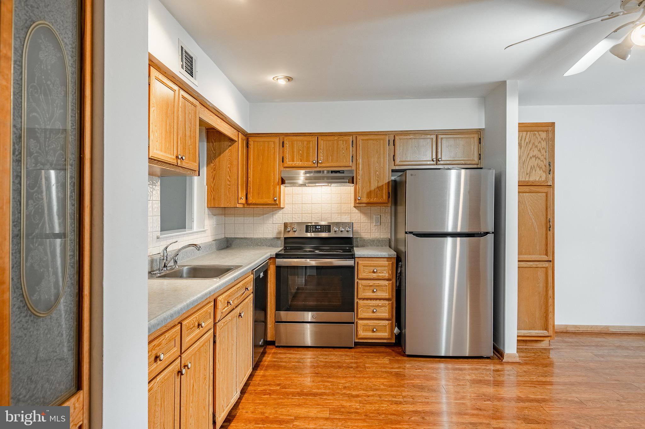 RHONDDA - Residential