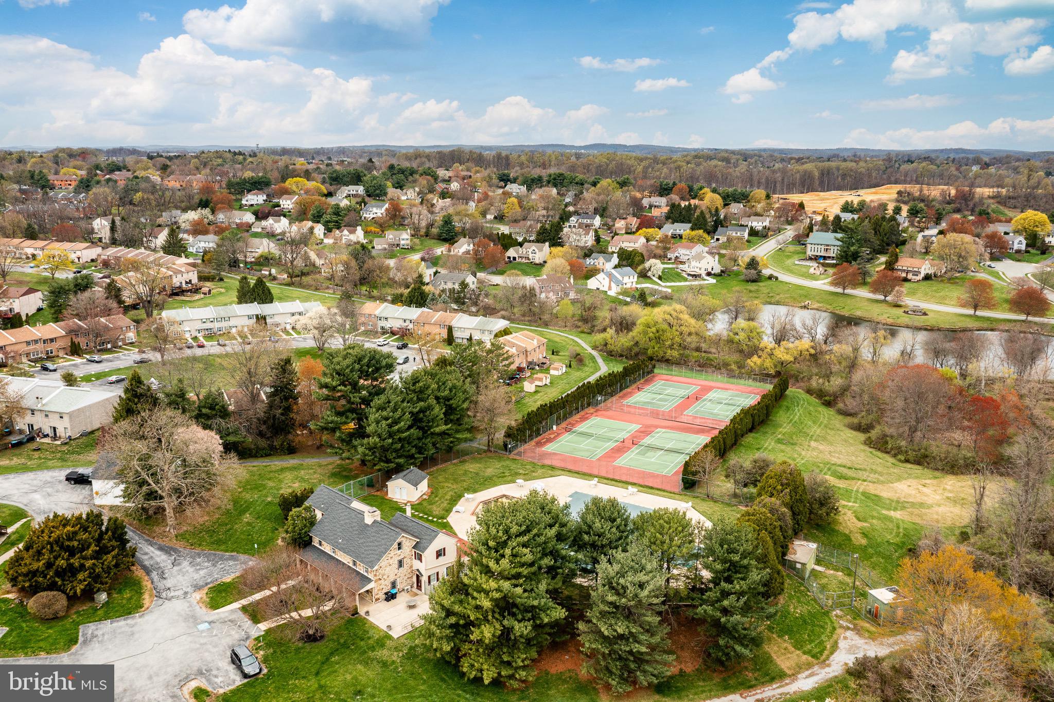 RHONDDA - Residential