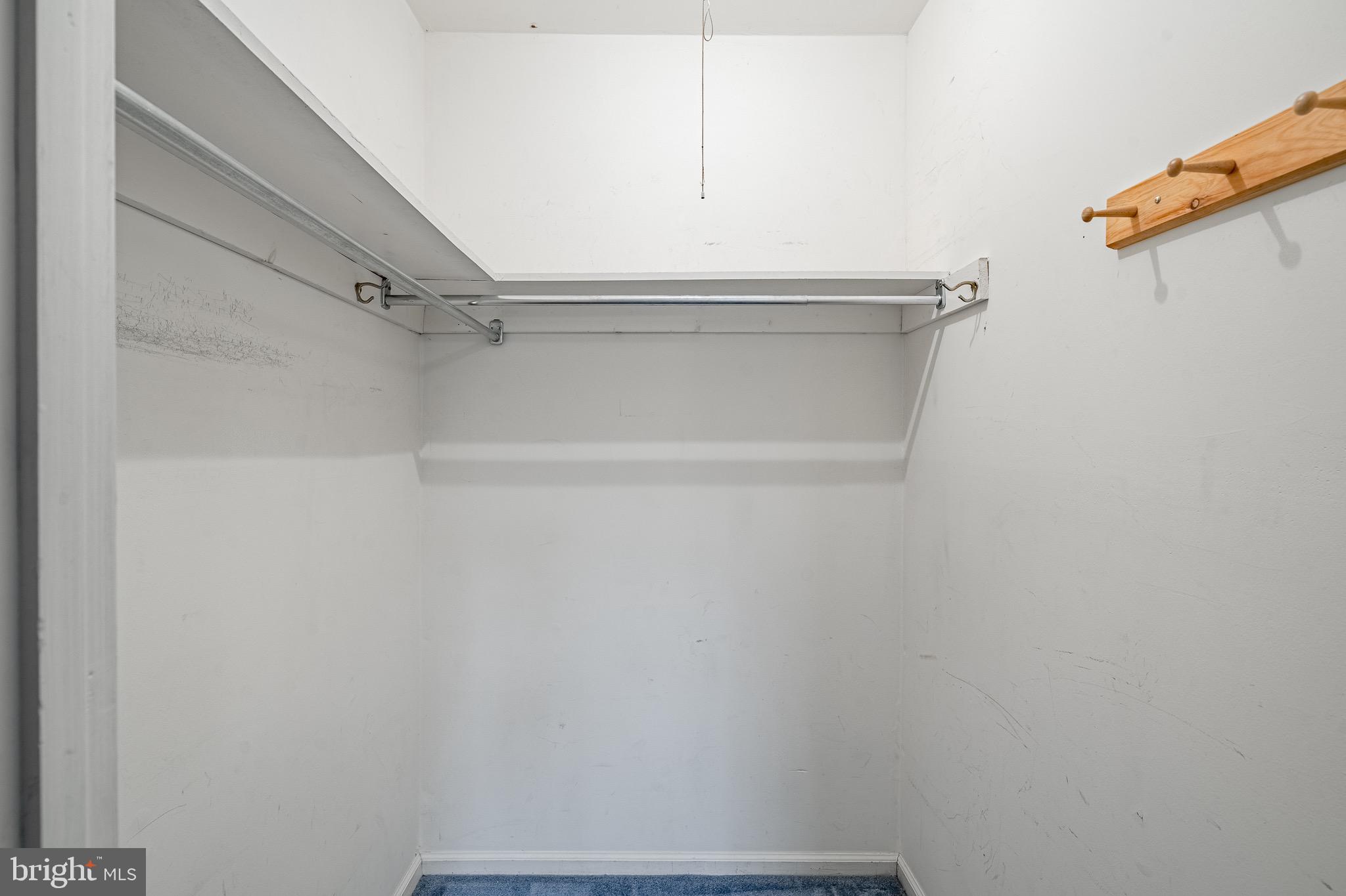 RHONDDA - Residential