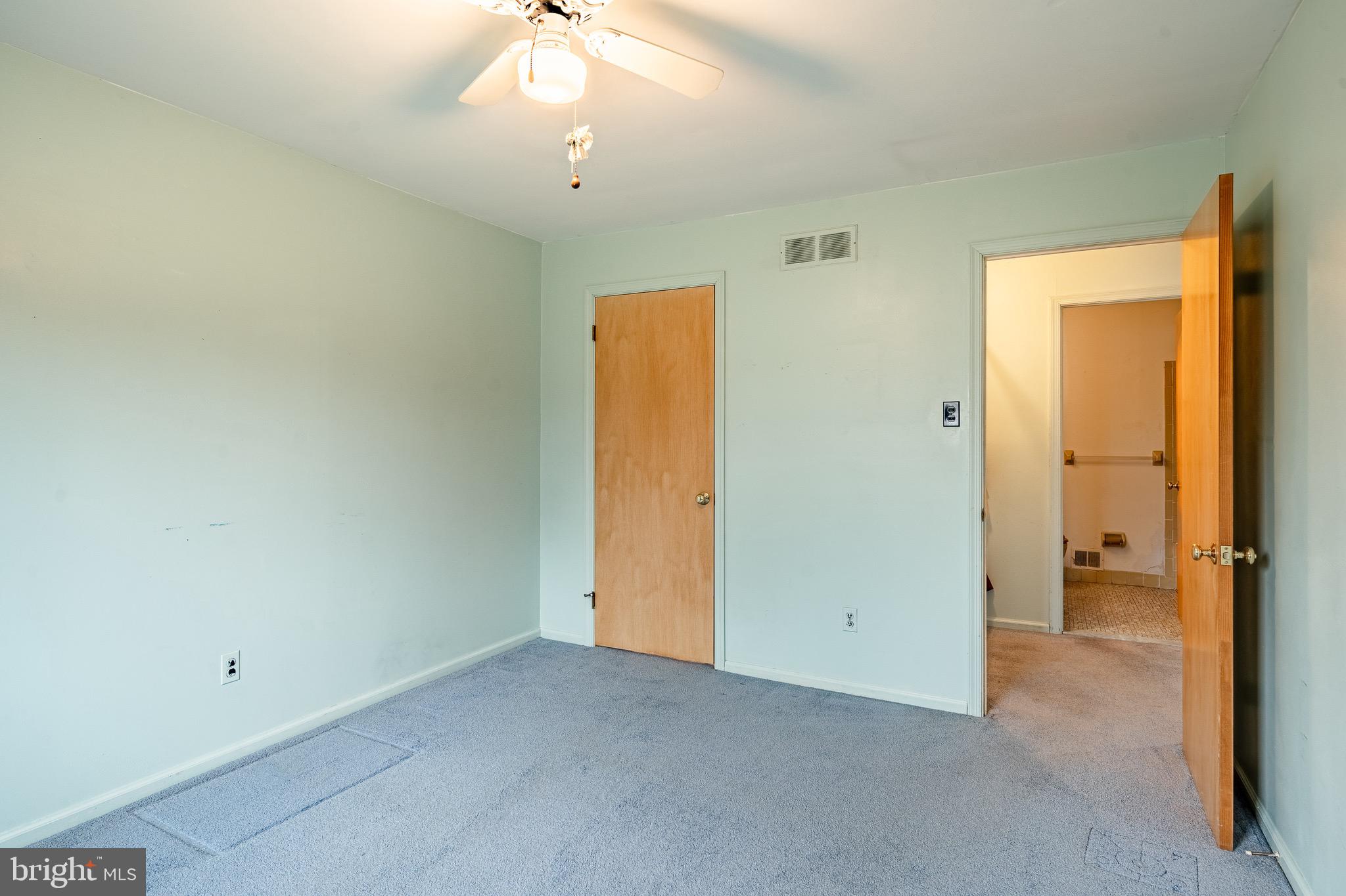 RHONDDA - Residential