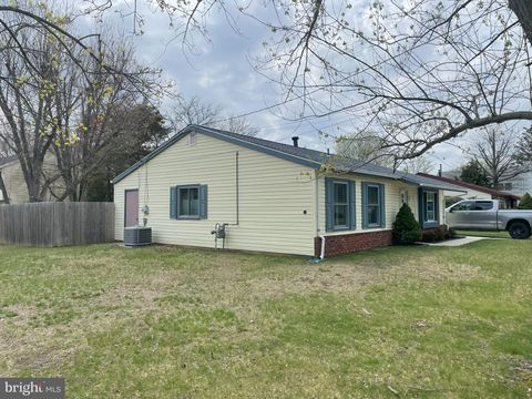 Photo of 2 Arcturus Drive, SEWELL, NJ 08080 (MLS # NJGL2071260)