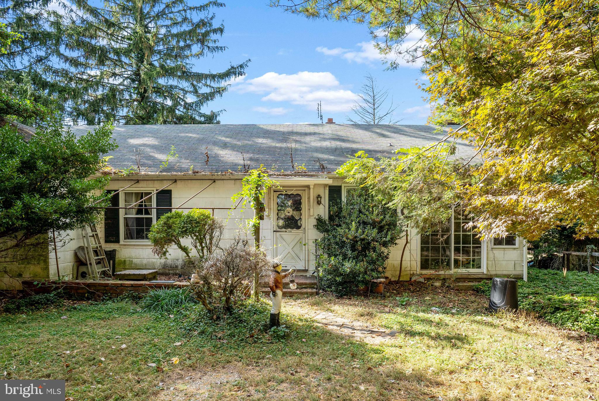 GREENSPRING - Residential