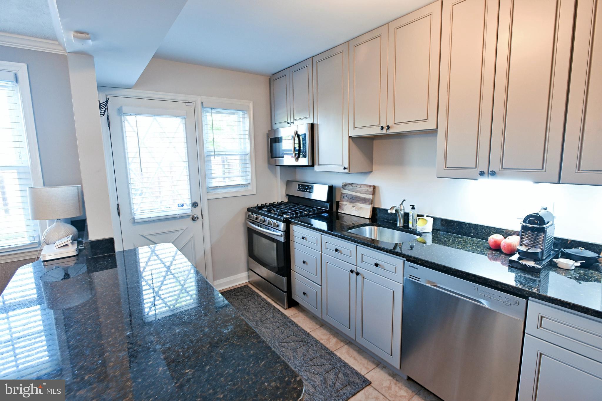 KNETTISHALL - Residential