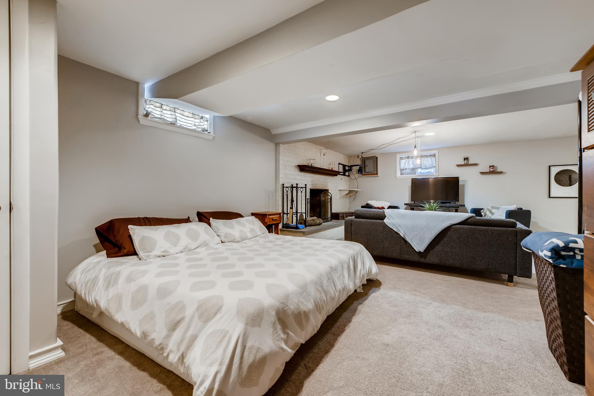 HATHAWAY - Residential