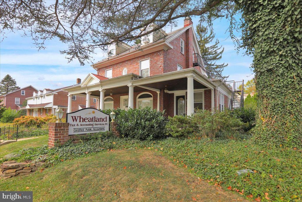 Photo of 325 E Lancaster Avenue, READING, PA 19607 (MLS # PABK2063074)