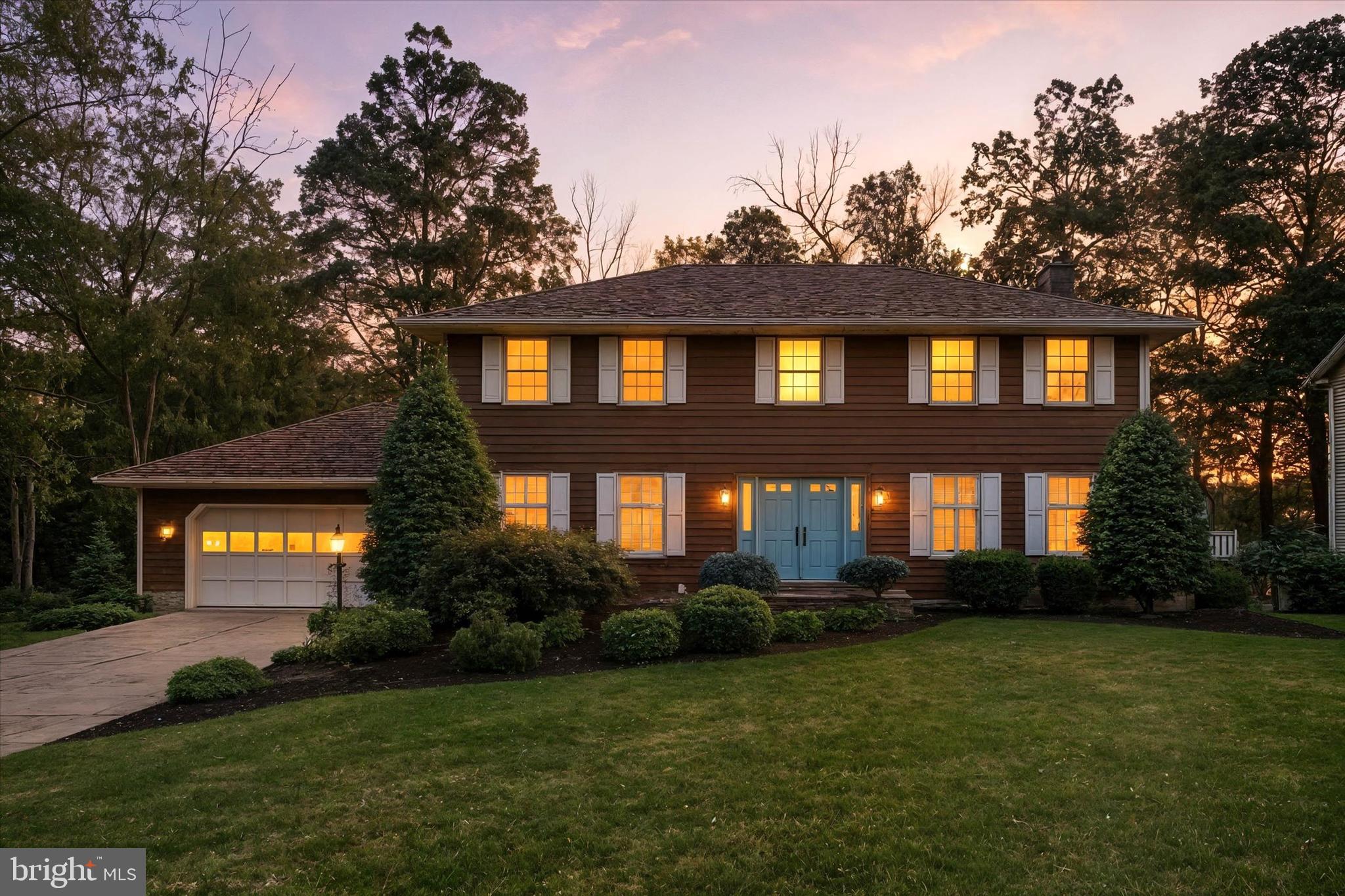 OAK HILL - Residential