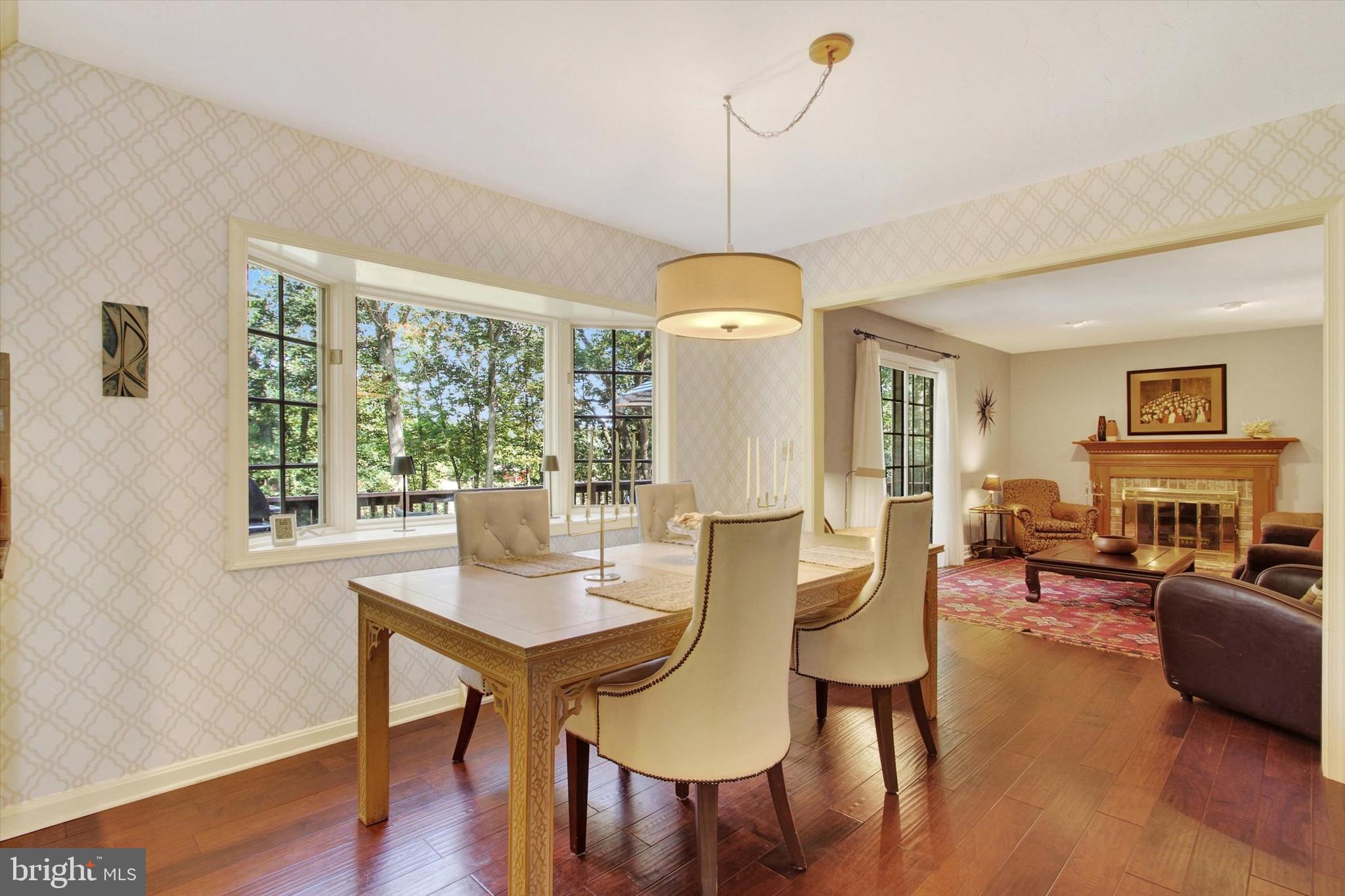 OAK HILL - Residential