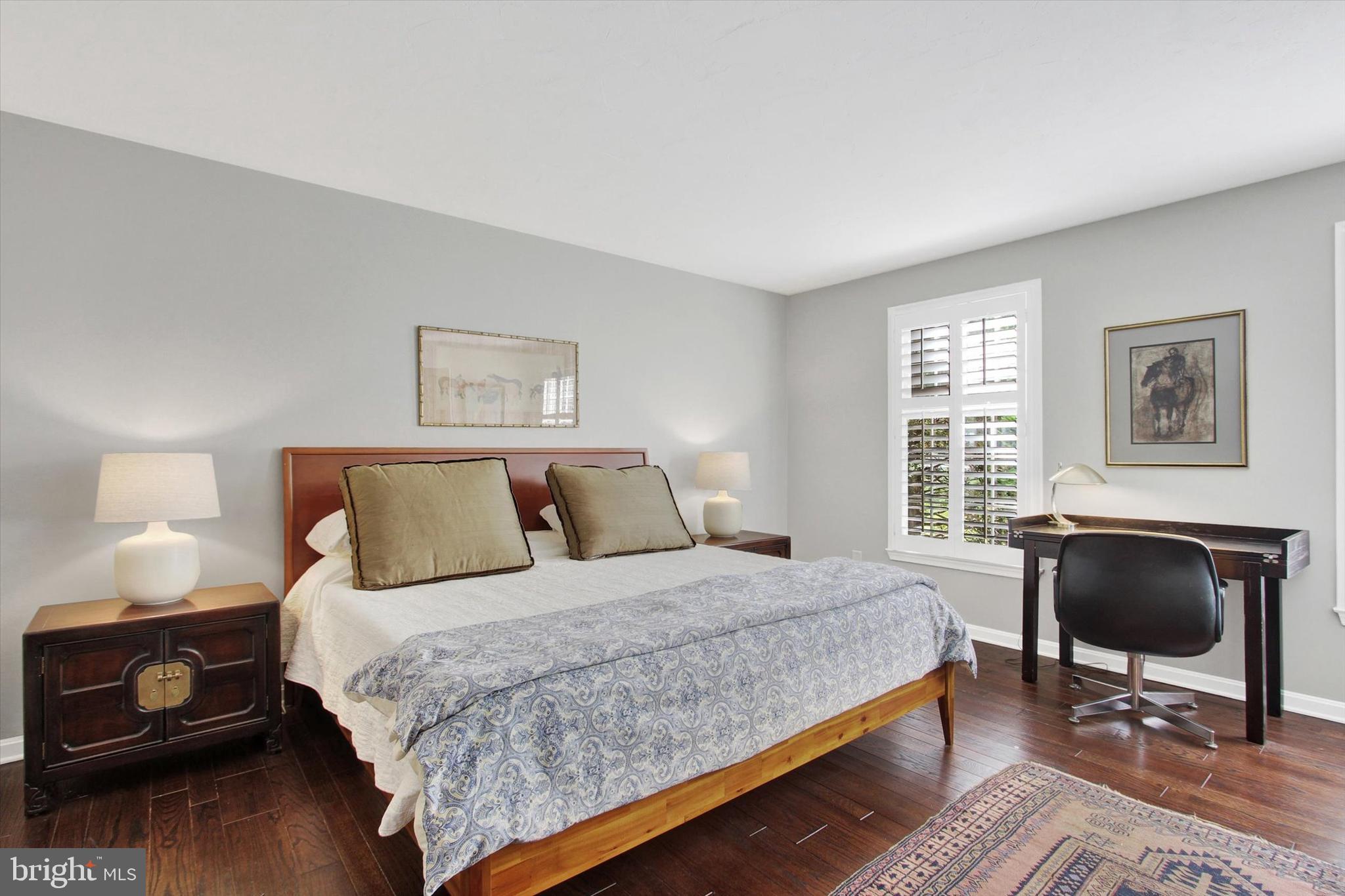 OAK HILL - Residential