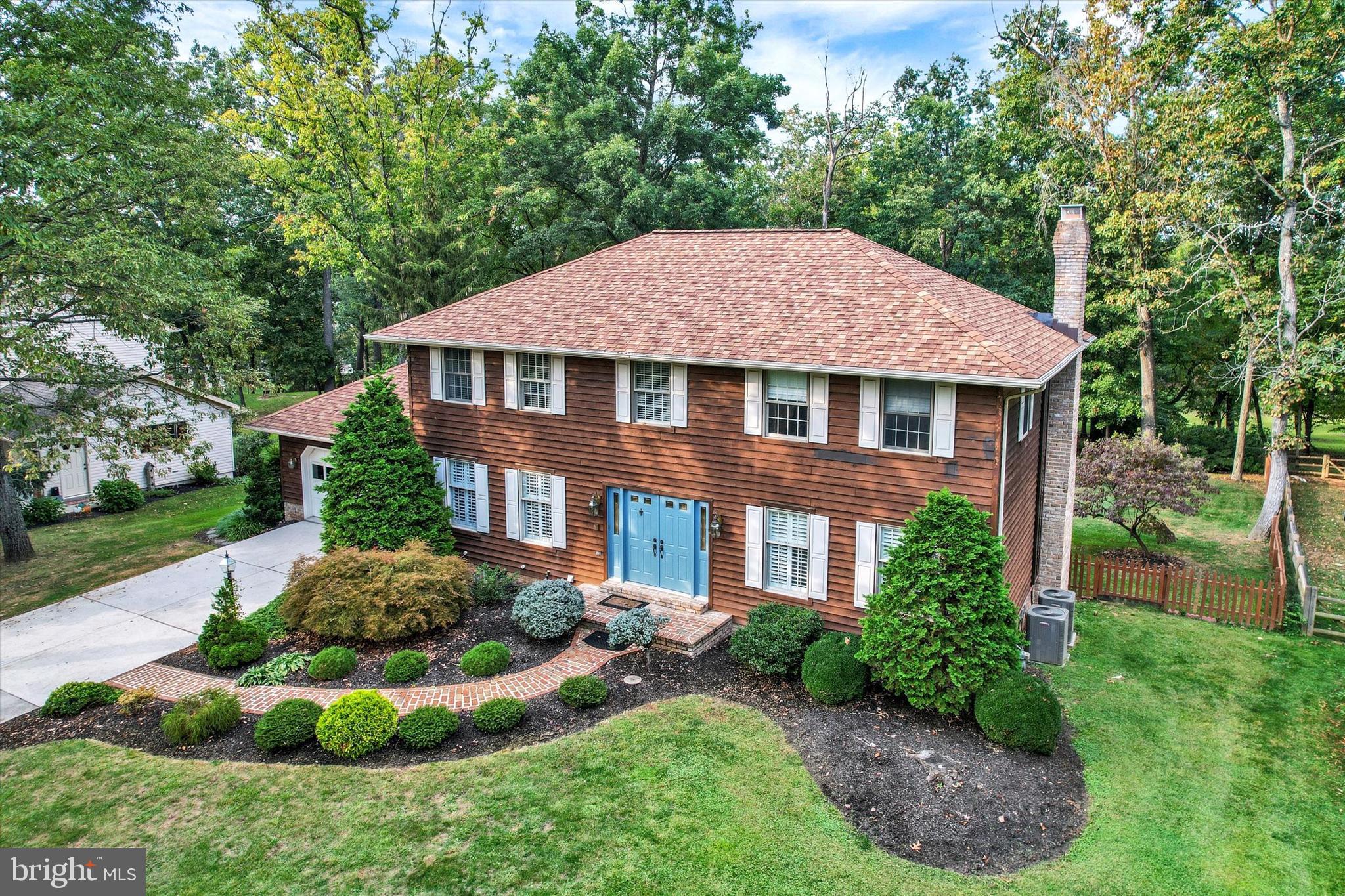 OAK HILL - Residential