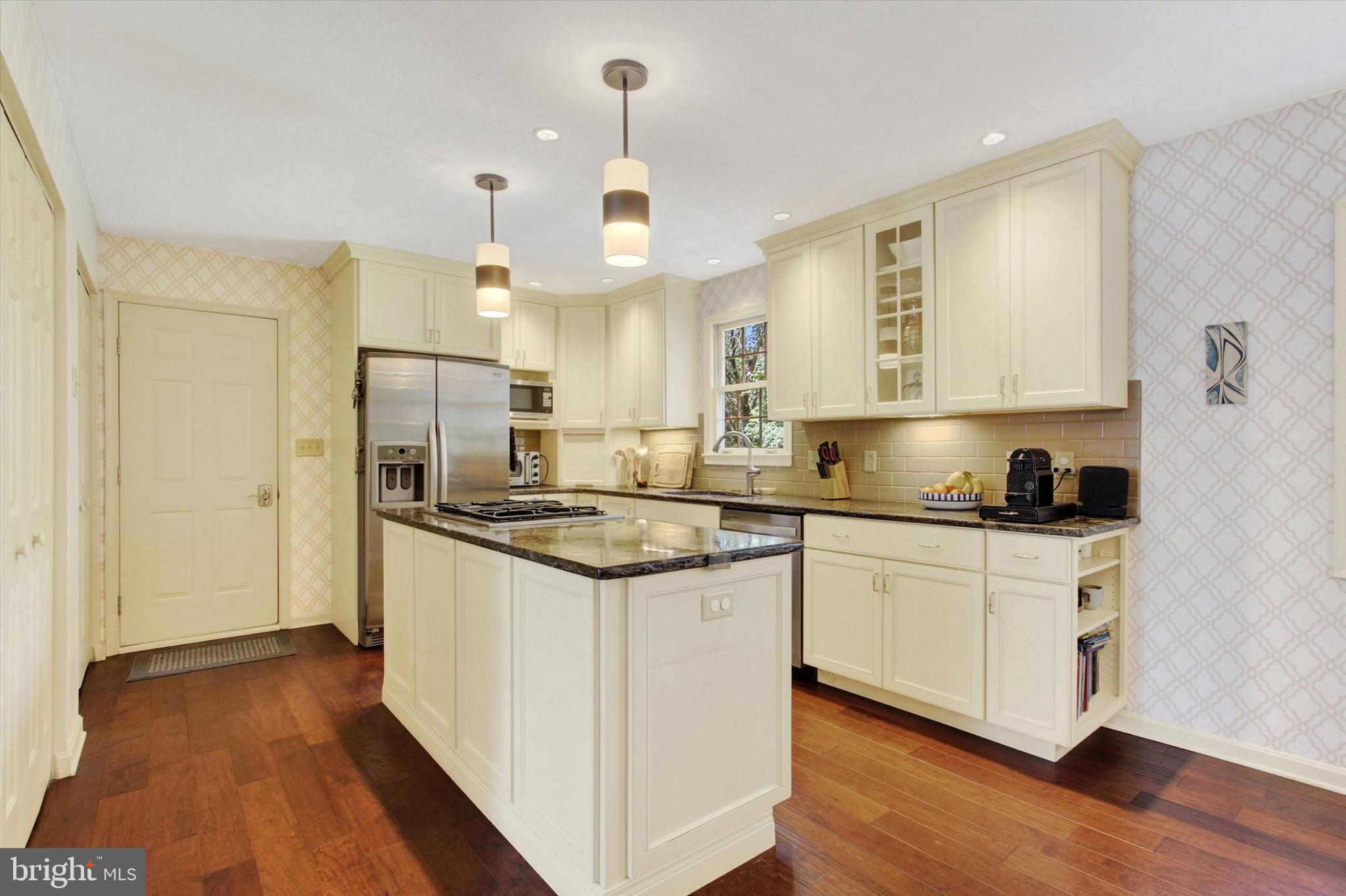 OAK HILL - Residential