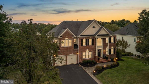 5323 GROVEMONT DR, ELKRIDGE, MD 21075 - Image 1a4e44b2a990e4021152e6479fdd693c/379941193