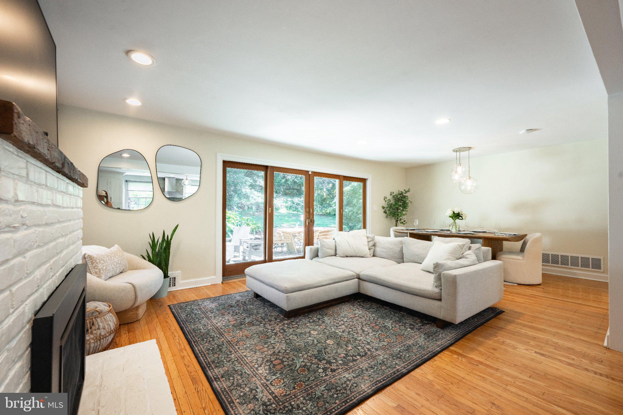 417 SHORTRIDGE DRIVE