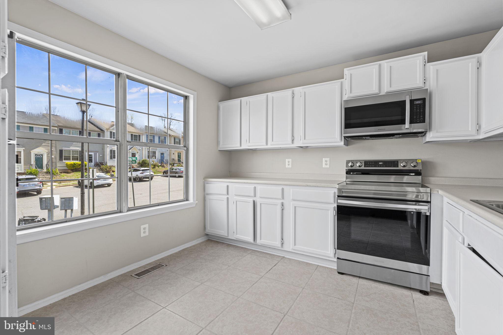 QUAIL HOLLOW - Residential