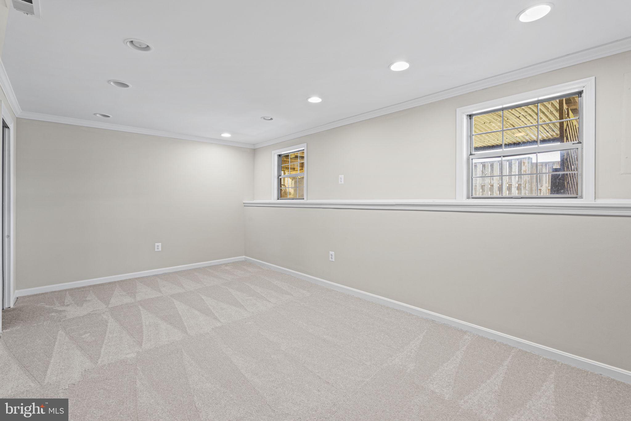 QUAIL HOLLOW - Residential