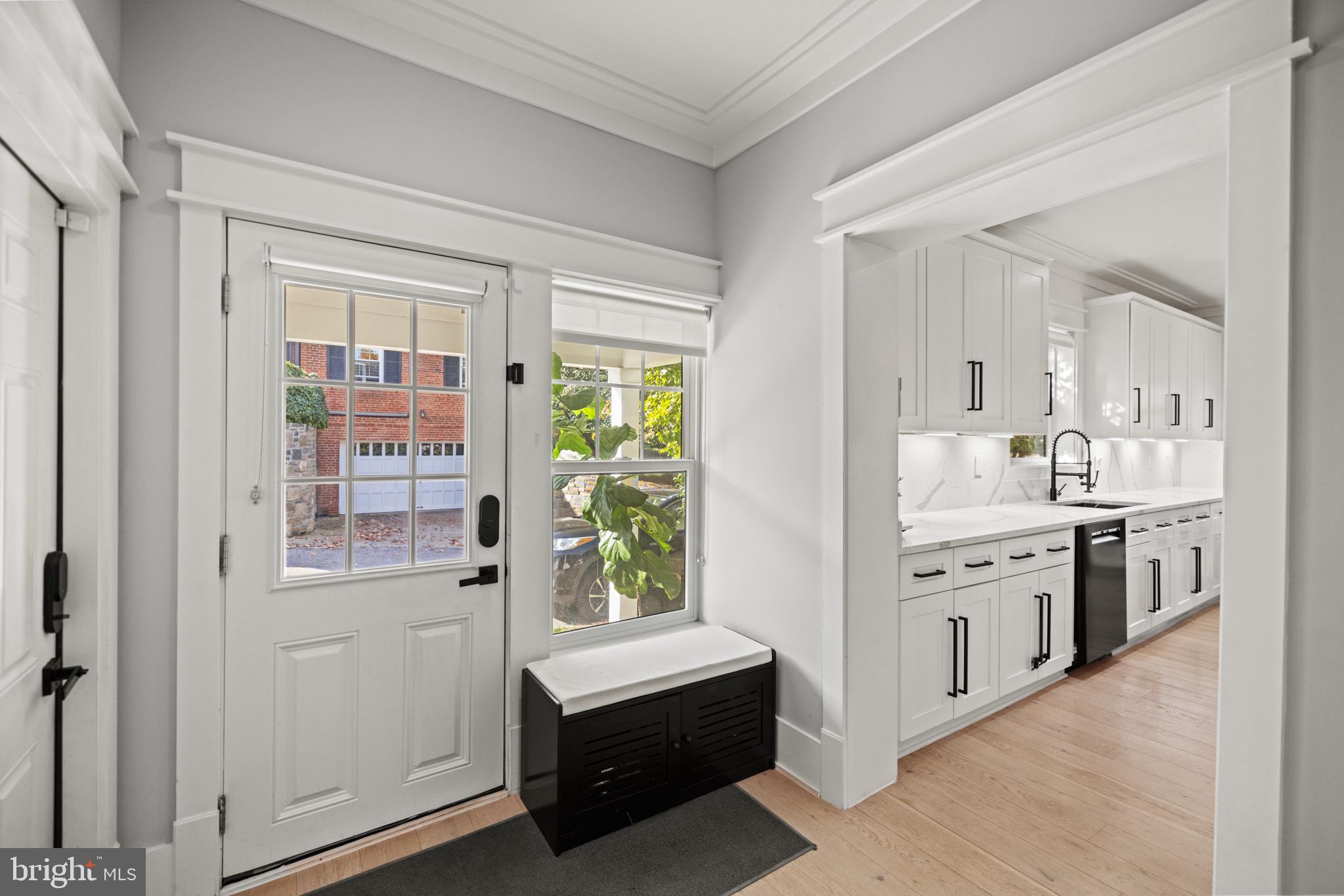 CHEVY CHASE - Residential