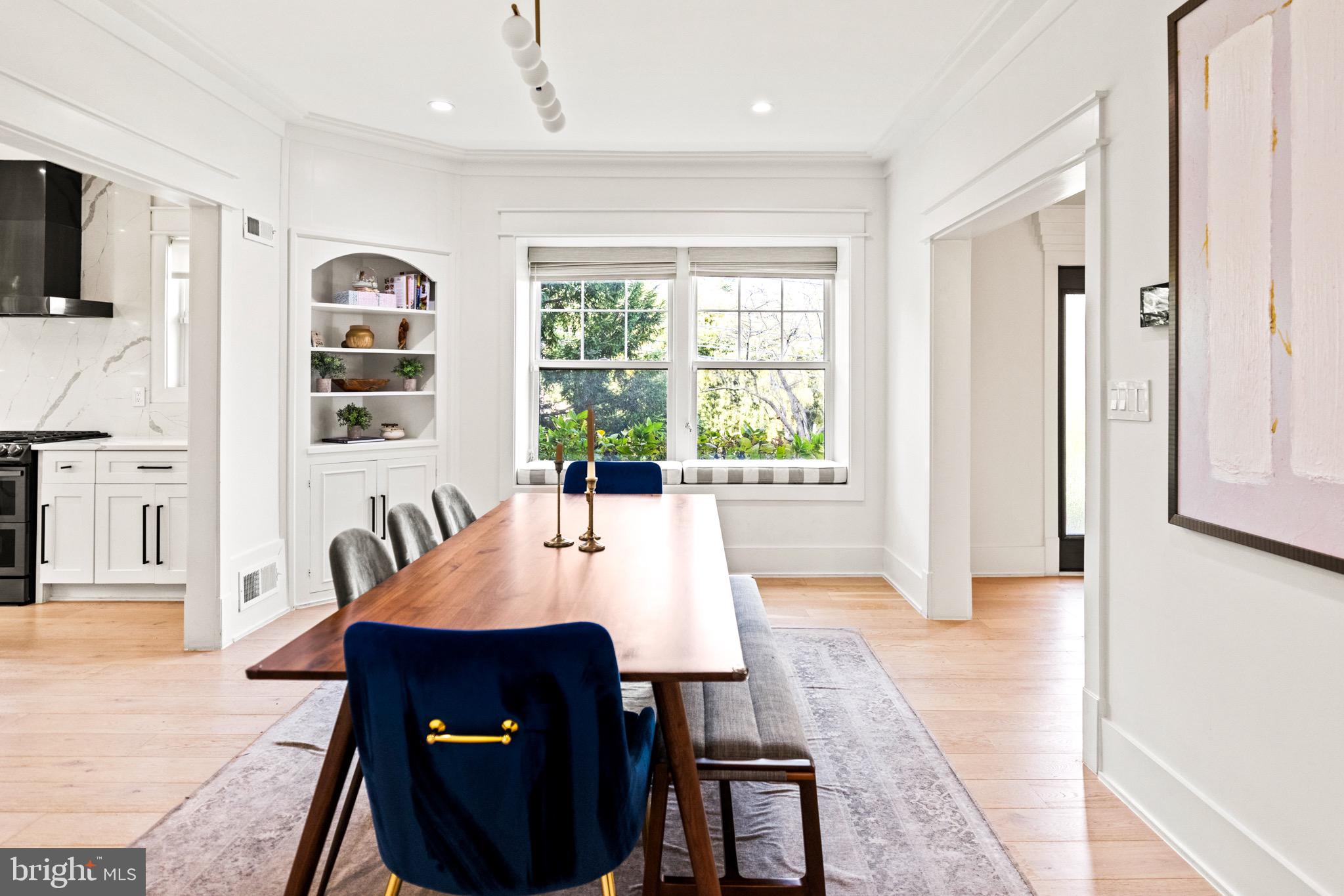 CHEVY CHASE - Residential