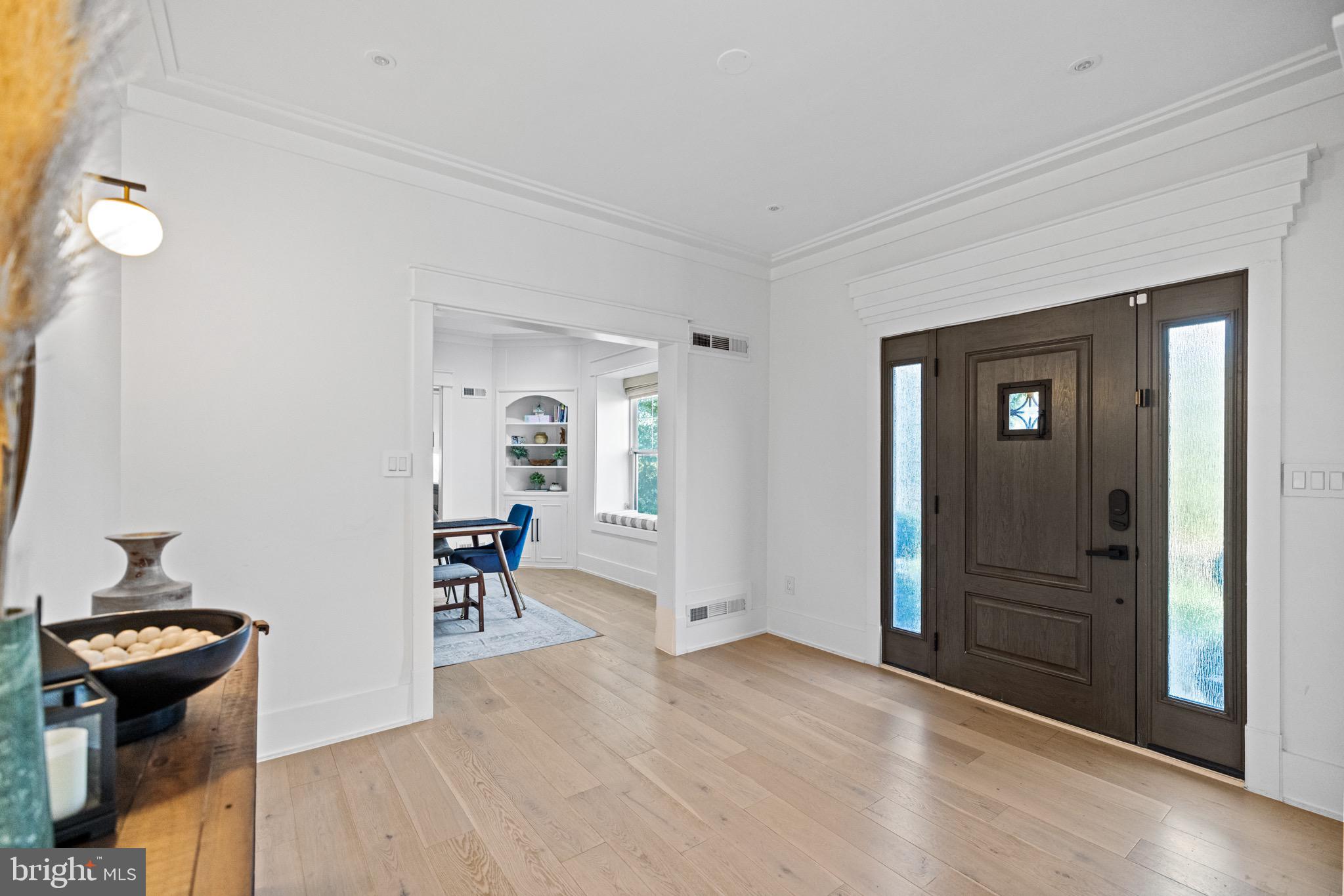 CHEVY CHASE - Residential