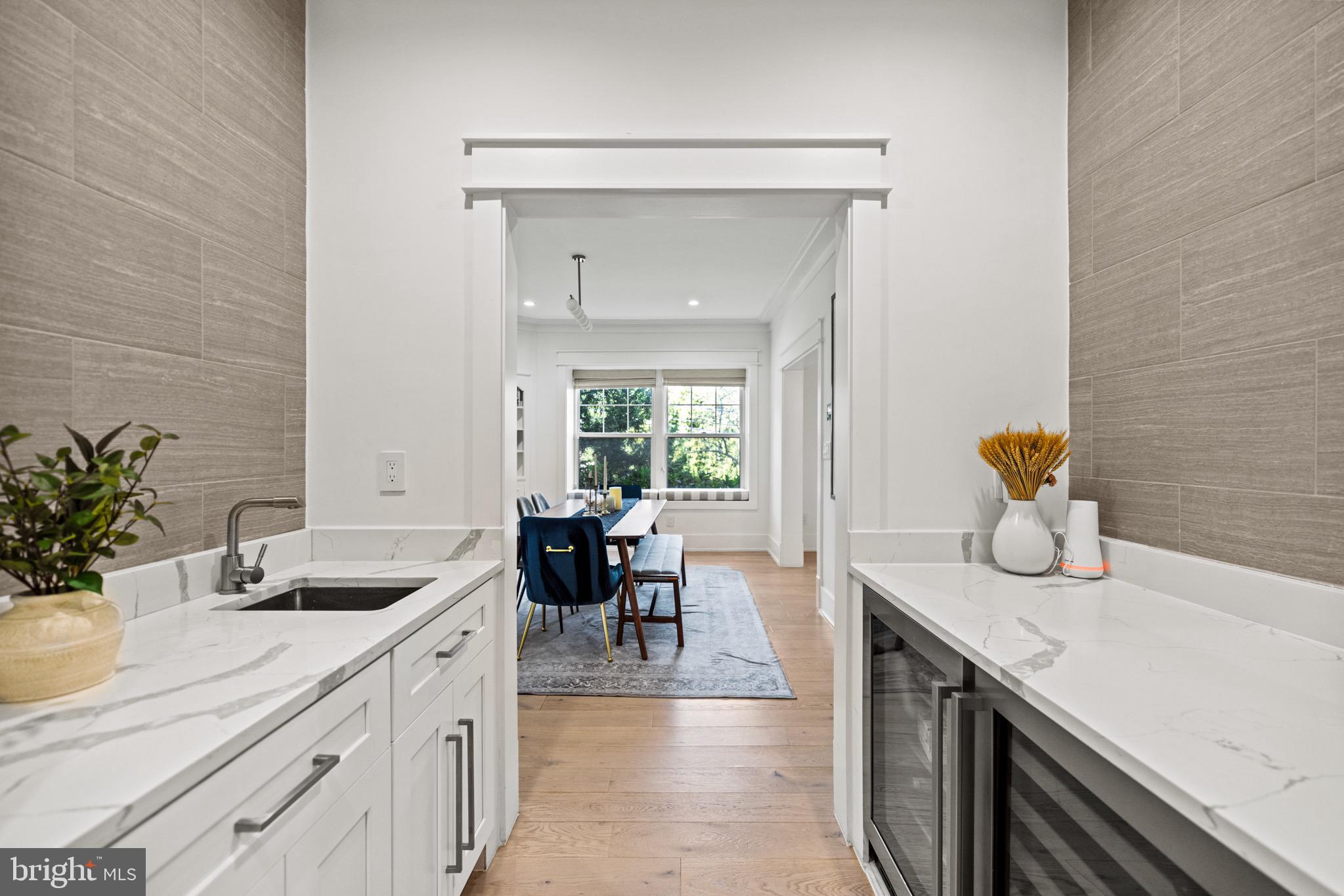 CHEVY CHASE - Residential