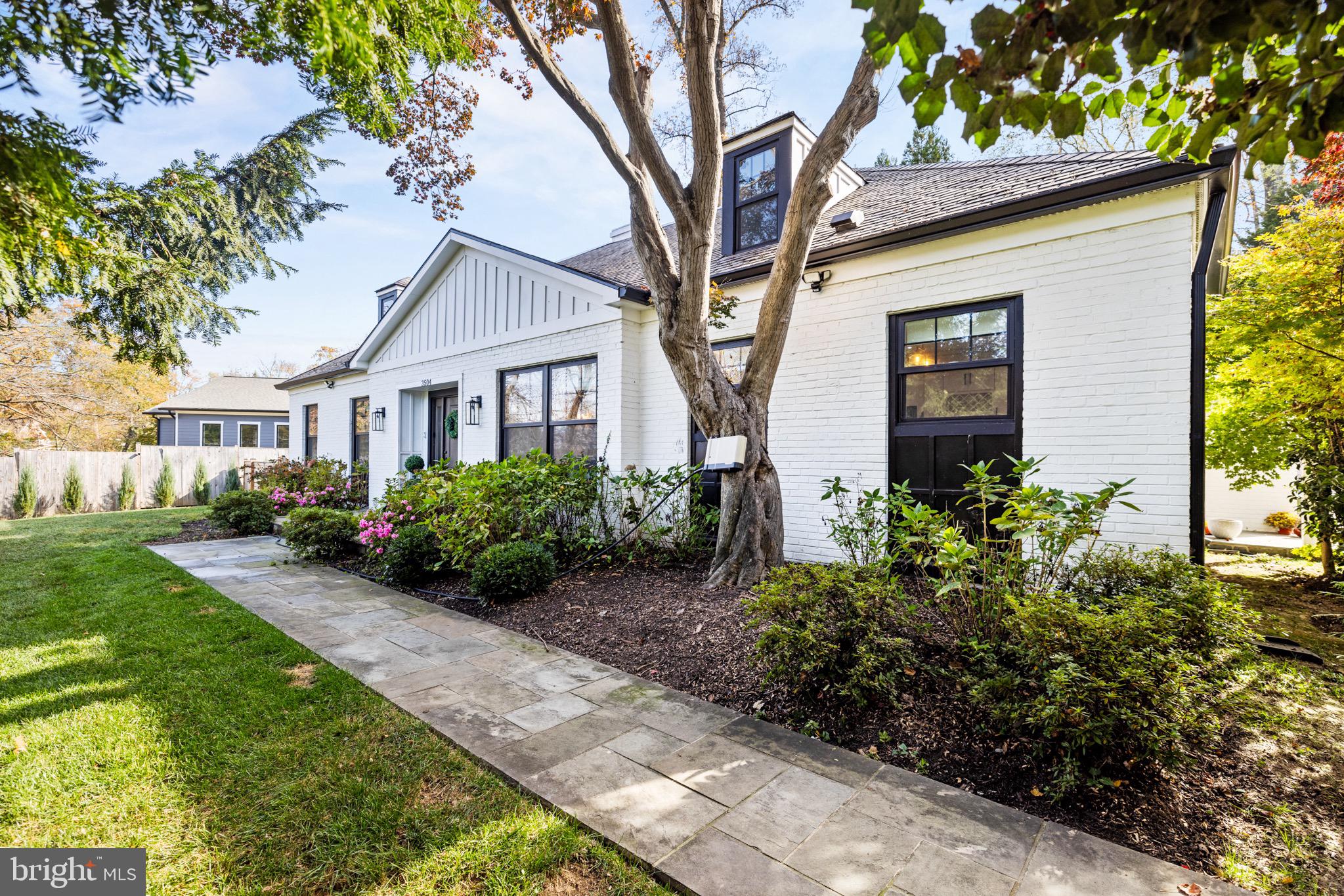 CHEVY CHASE - Residential